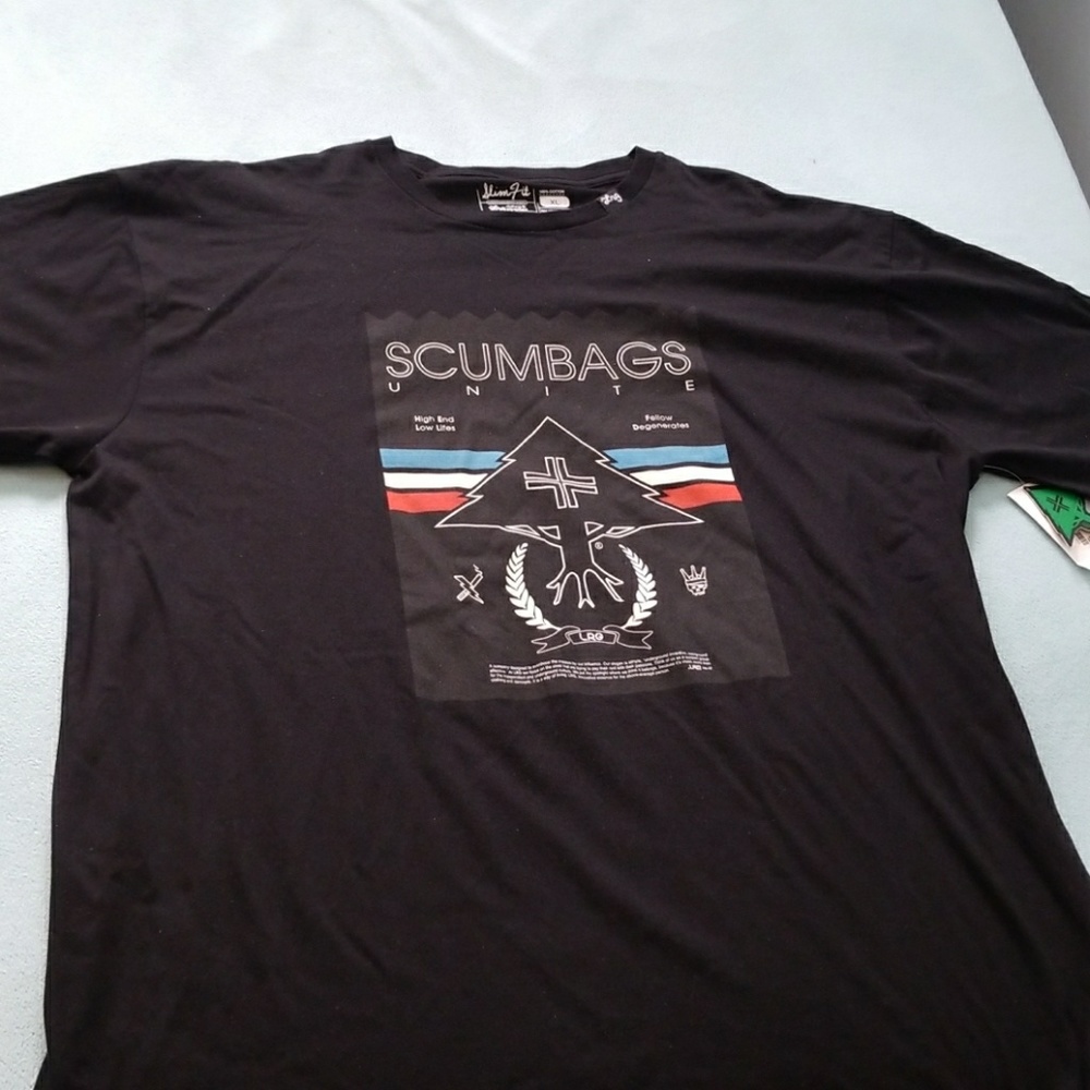 NWT Lrg slim fit t-shirt